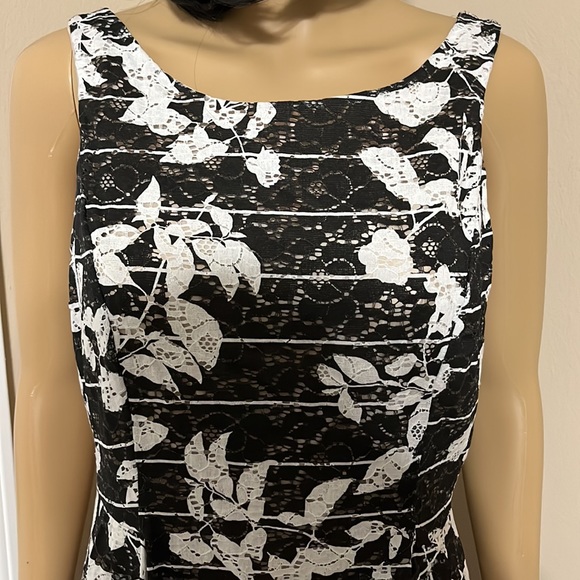 Signature By Robbie Bee Woman’s Multicolor Dress Size 8 - Picture 2 of 8